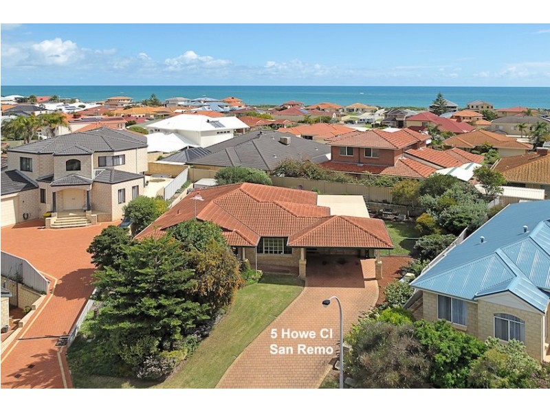 5 Howe Close, San Remo WA 6210