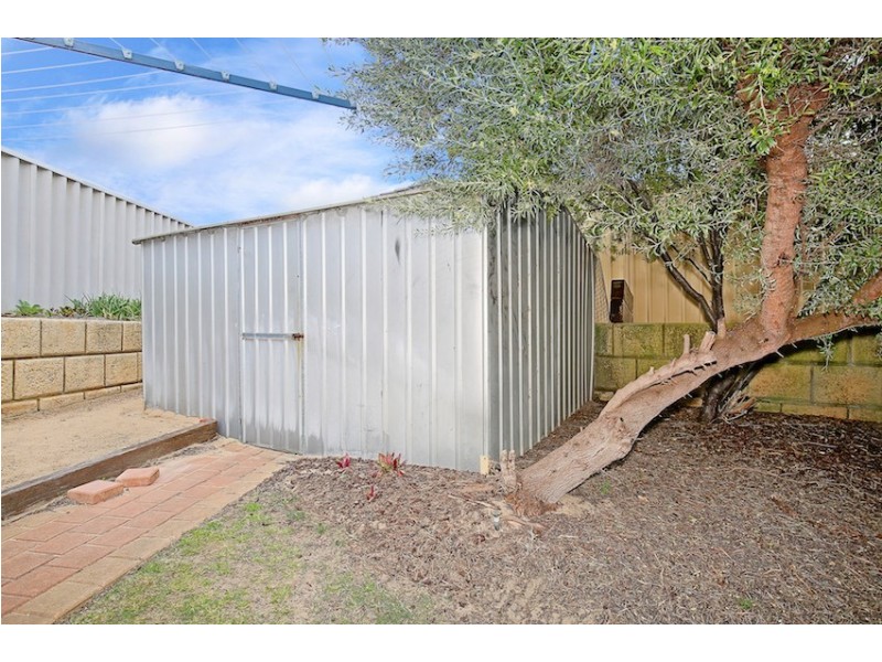 5 Howe Close, San Remo WA 6210