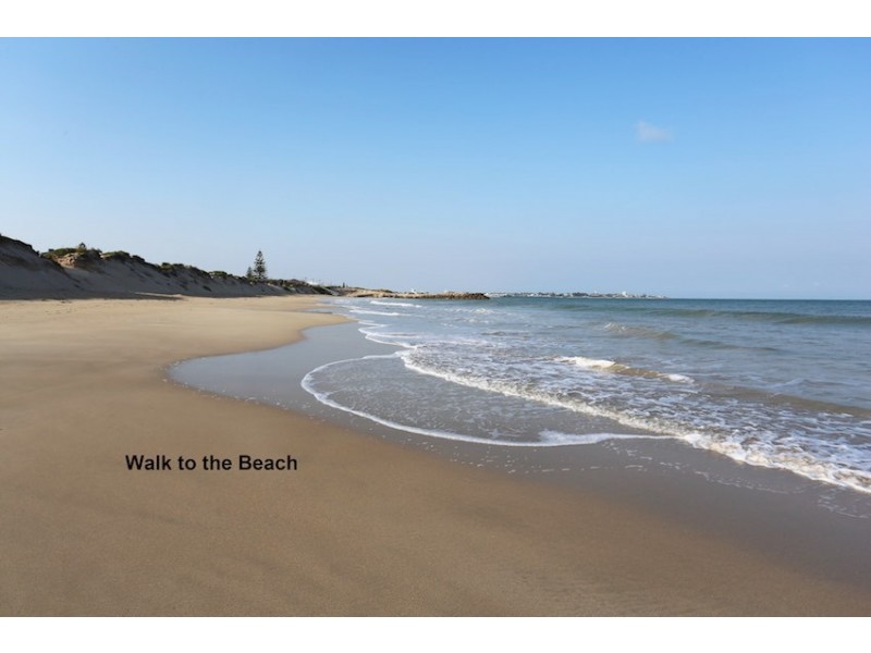 5 Howe Close, San Remo WA 6210