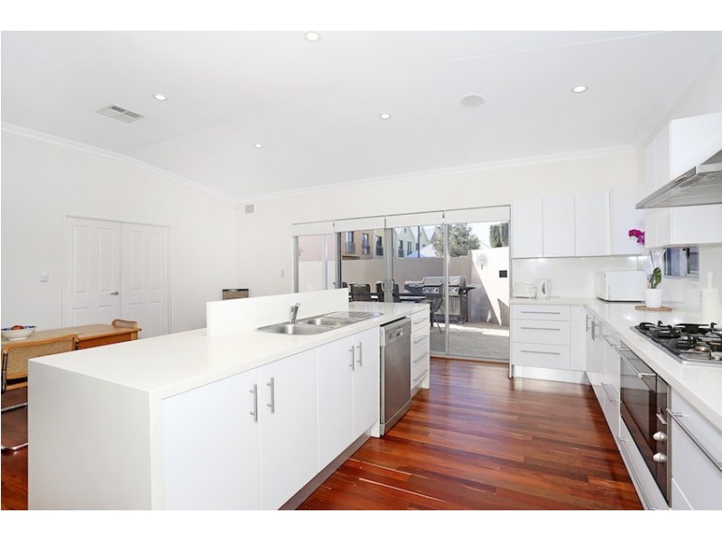 15A San Marco Quays, Halls Head WA 6210