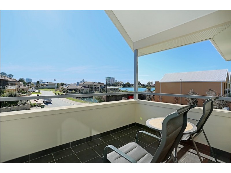 15A San Marco Quays, Halls Head WA 6210