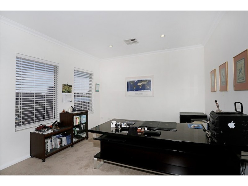 15A San Marco Quays, Halls Head WA 6210