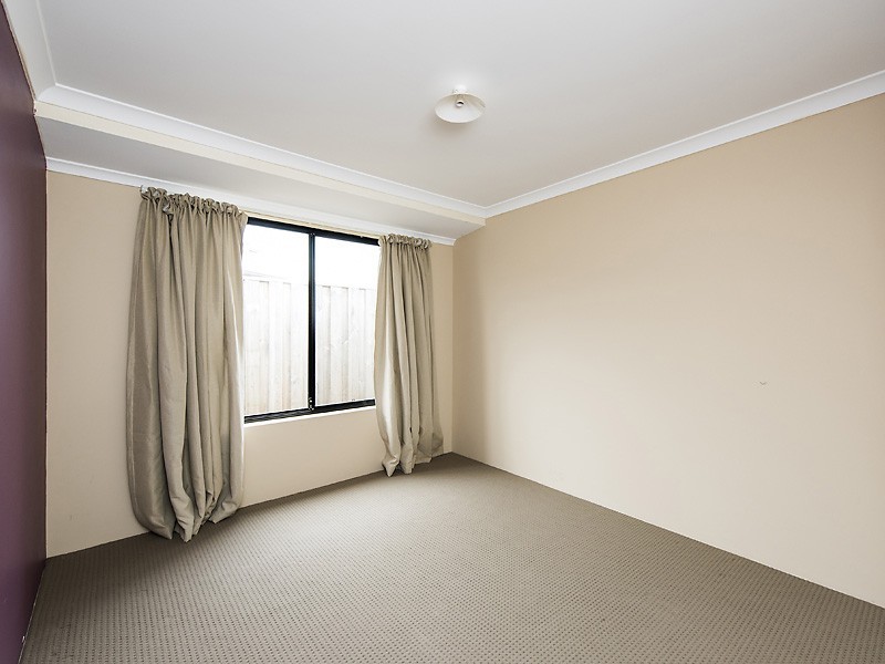 5 Varia Way, Halls Head WA 6210