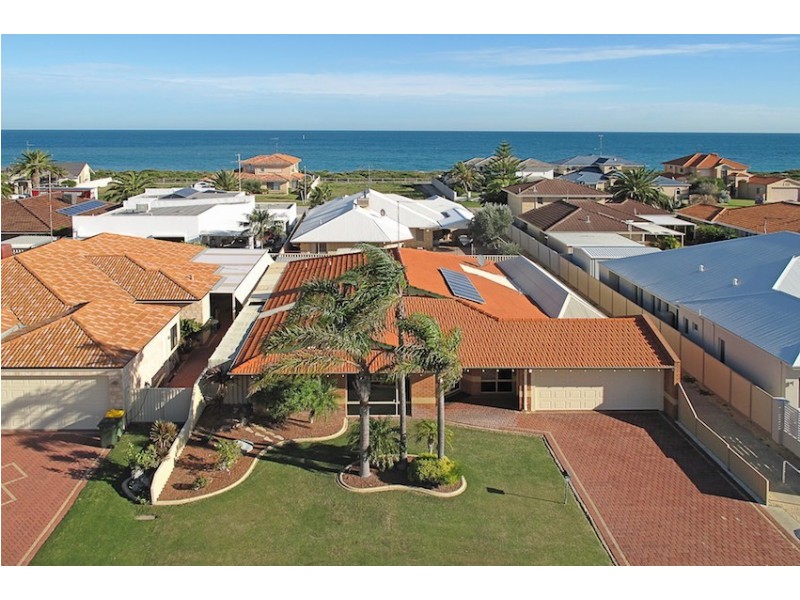 19 Cuvier Place, San Remo WA 6210