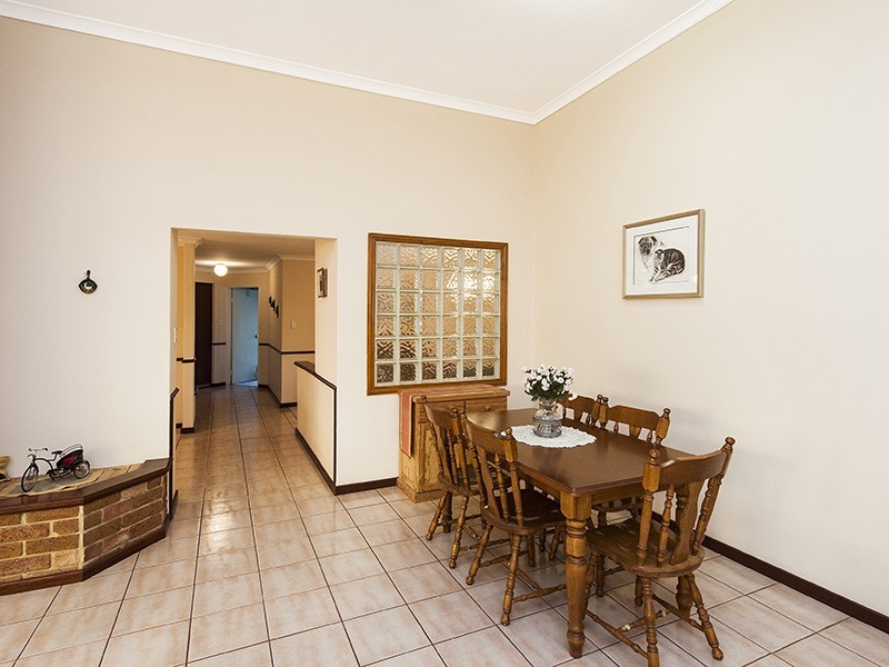 19 Cuvier Place, San Remo WA 6210