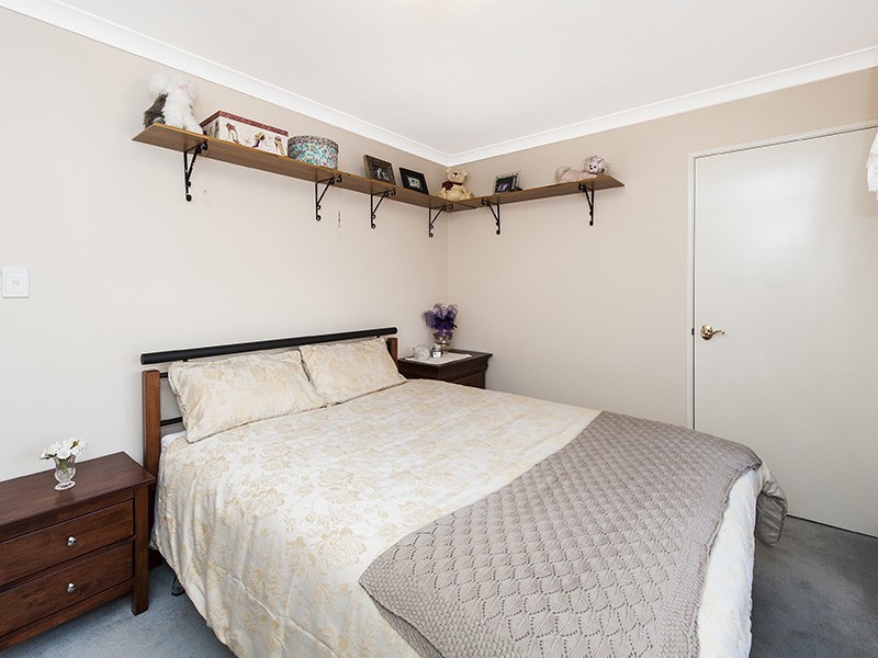 19 Cuvier Place, San Remo WA 6210