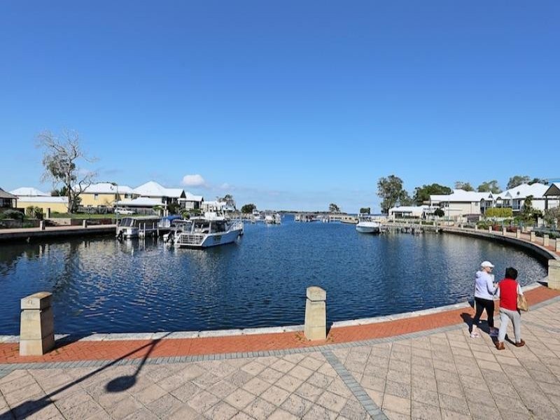 6B Sirrocco Drive, Erskine WA 6210