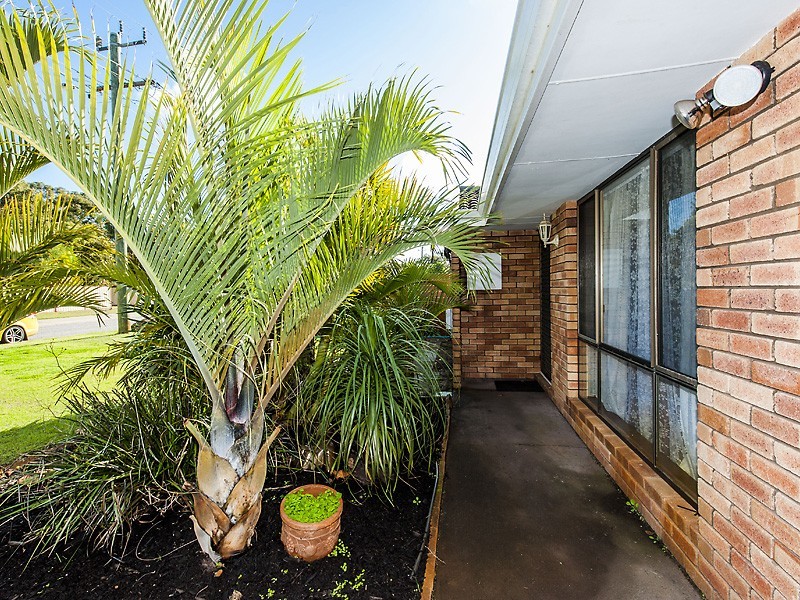 20 Tuart Road, Greenfields WA 6210