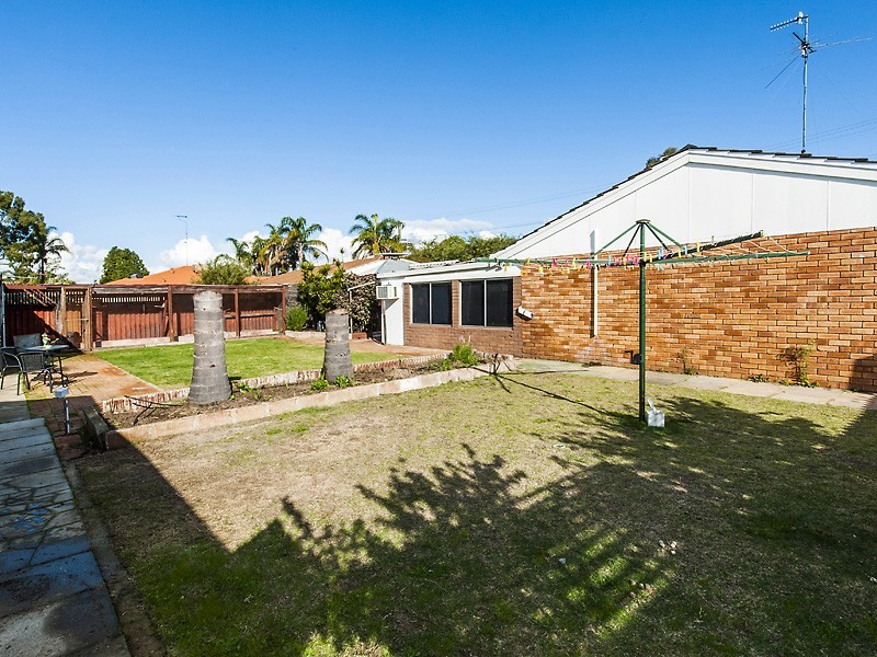 20 Tuart Road, Greenfields WA 6210