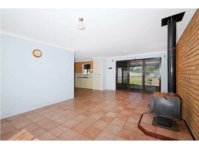 12 Cox Street, Mandurah WA 6210