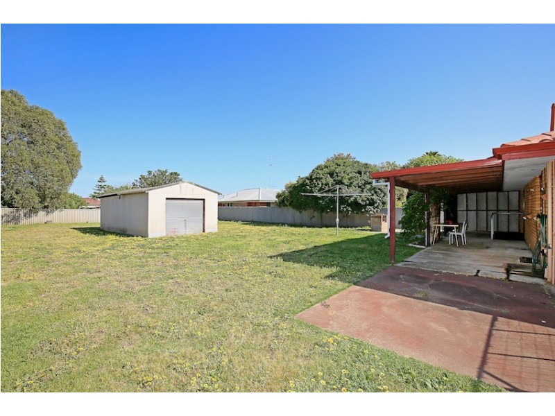 12 Cox Street, Mandurah WA 6210