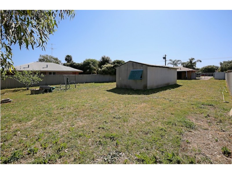 12 Cox Street, Mandurah WA 6210