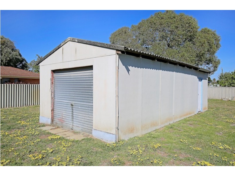 12 Cox Street, Mandurah WA 6210
