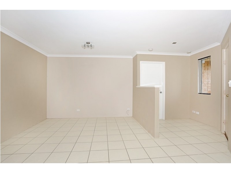 19 Willoughbridge Crescent, Erskine WA 6210