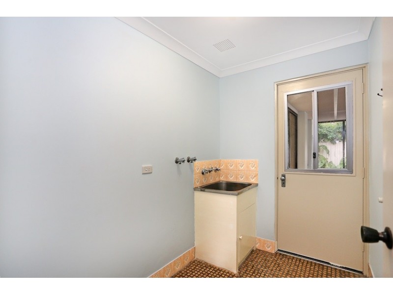 3 Sandalwood Parade, Halls Head WA 6210