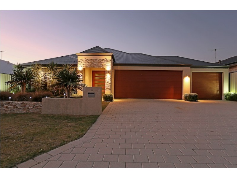 19 Glendale Street, Meadow Springs WA 6210