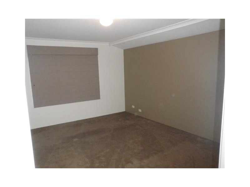 17 Northport Blvd, Wannanup WA 6210