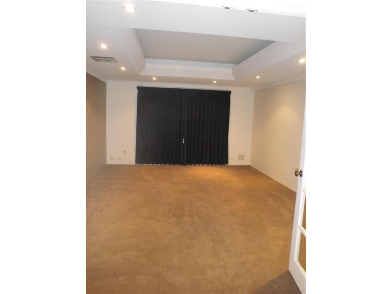 17 Northport Blvd, Wannanup WA 6210