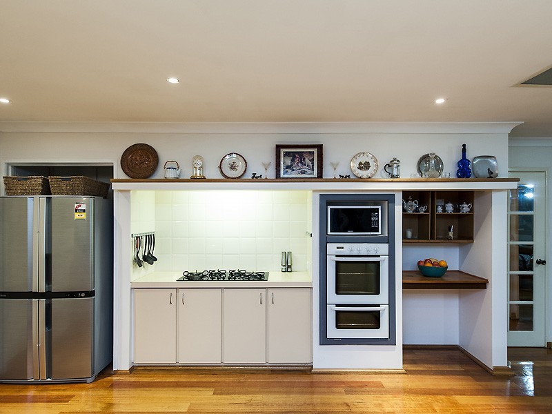 26 Hanson Way, Dudley Park WA 6210