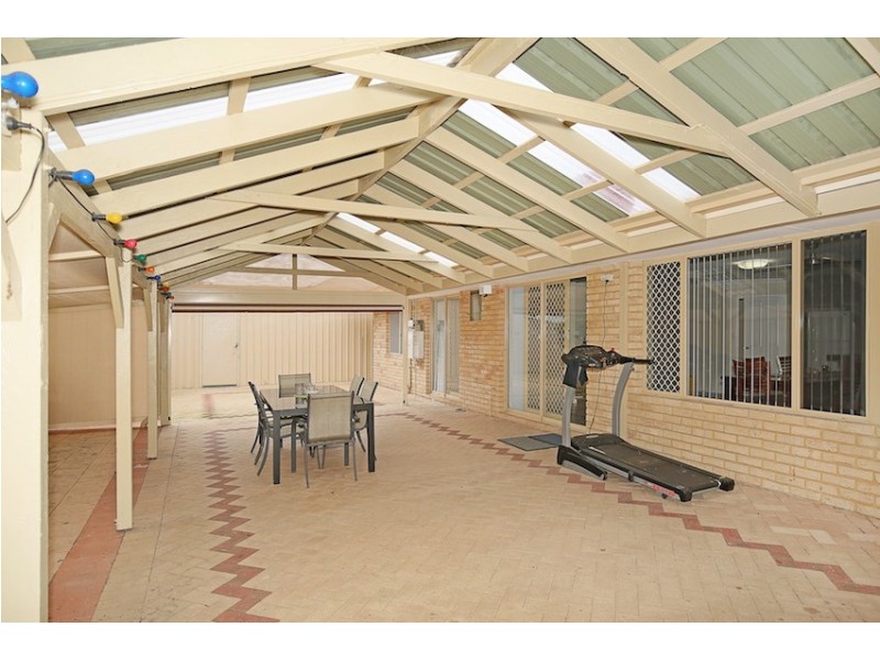 2/1 Wanjeep Street, Coodanup WA 6210