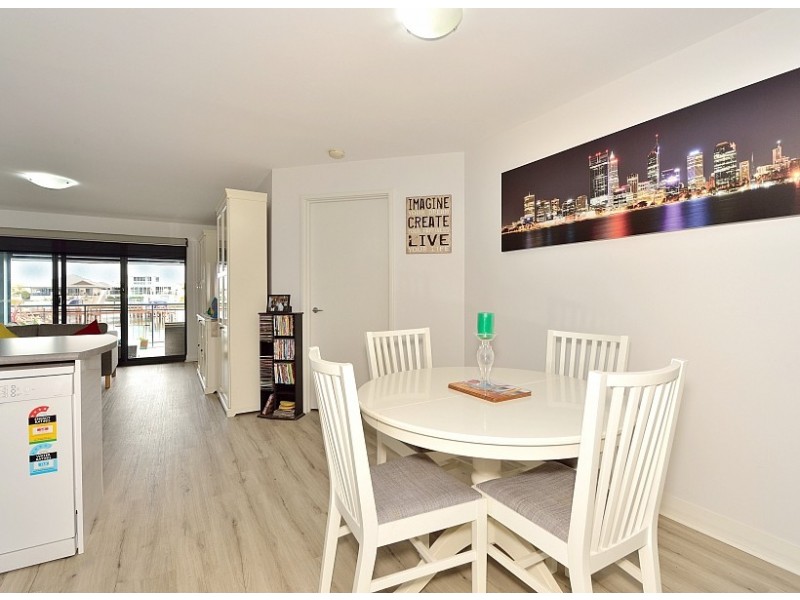 45/206 Mary Street, Halls Head WA 6210