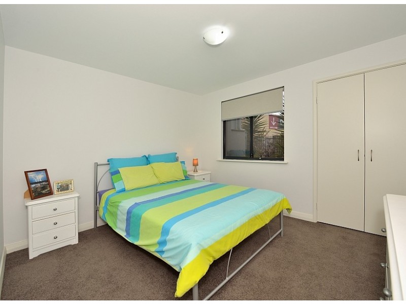 45/206 Mary Street, Halls Head WA 6210