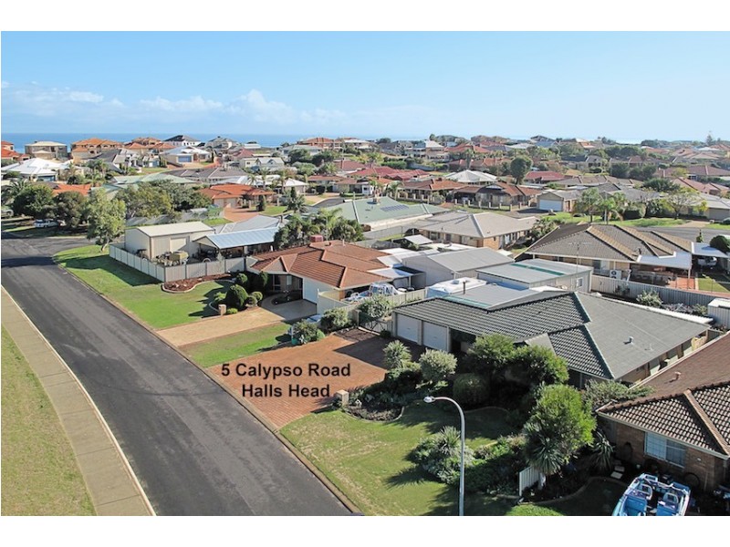 5 Calypso Road, Halls Head WA 6210