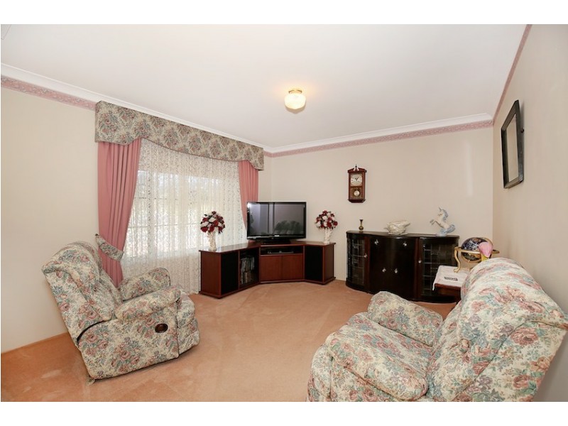 5 Calypso Road, Halls Head WA 6210