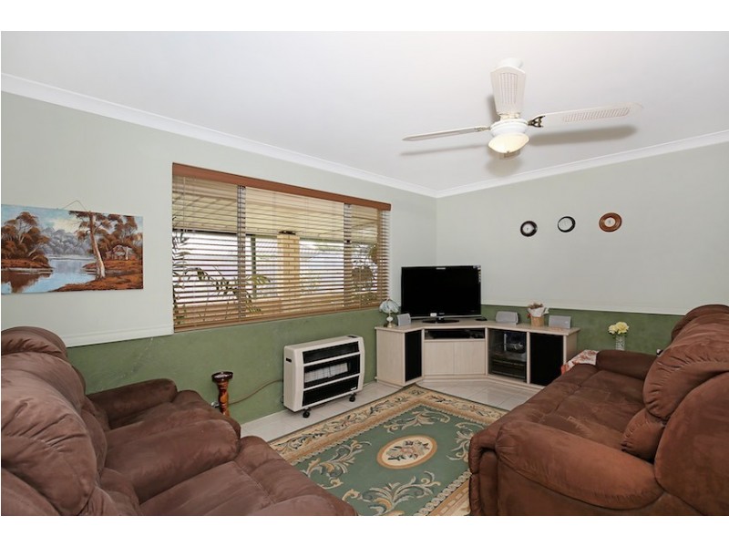 5 Calypso Road, Halls Head WA 6210