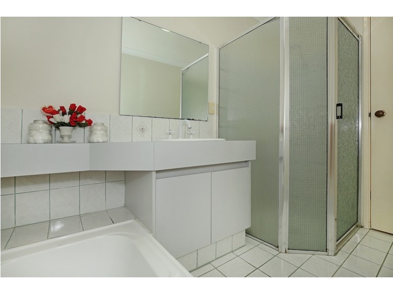 5 Calypso Road, Halls Head WA 6210