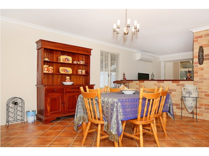 6 Pioneer Court, Bouvard WA 6211