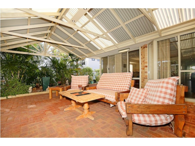 6 Pioneer Court, Bouvard WA 6211