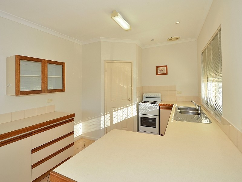 64A Janis Street, Halls Head WA 6210