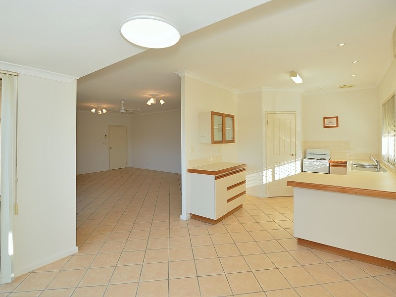 64A Janis Street, Halls Head WA 6210