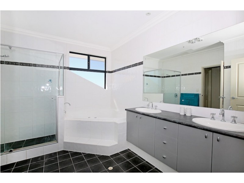 67 Darwin Terrace, Dudley Park WA 6210