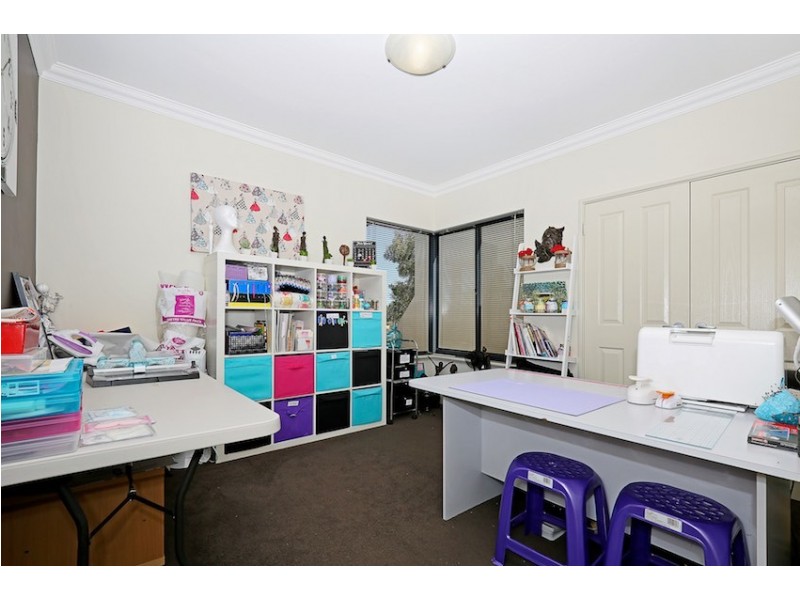 67 Darwin Terrace, Dudley Park WA 6210