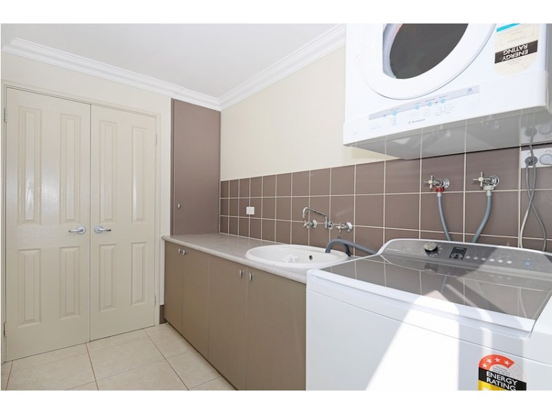 67 Darwin Terrace, Dudley Park WA 6210