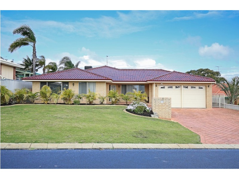 5 Berrigan Row, Halls Head WA 6210
