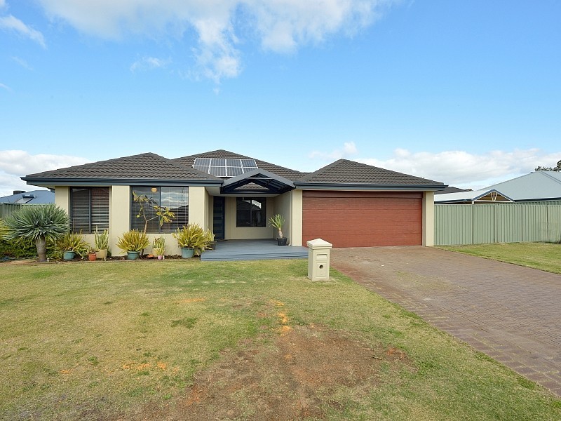 4 Goldseeker Loop, Ravenswood WA 6208