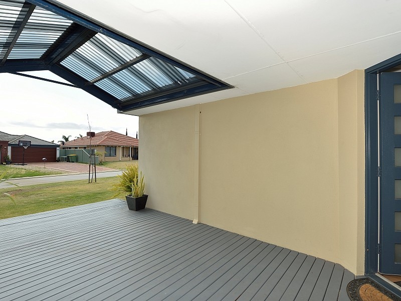 4 Goldseeker Loop, Ravenswood WA 6208