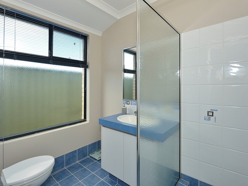 4 Goldseeker Loop, Ravenswood WA 6208