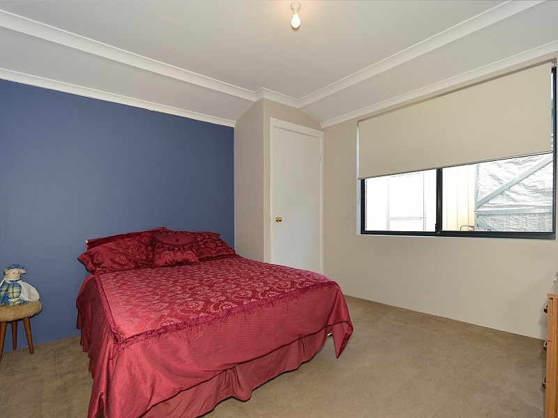 4 Goldseeker Loop, Ravenswood WA 6208