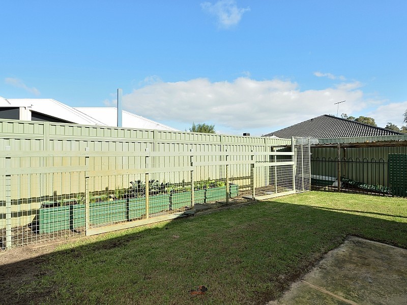 4 Goldseeker Loop, Ravenswood WA 6208