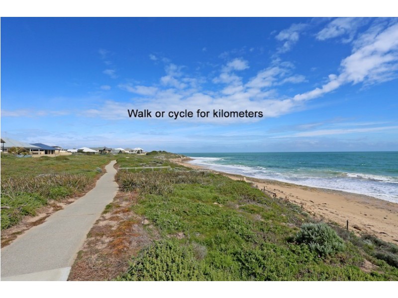 Lot 2512 Acerosa Boulevard, Halls Head WA 6210