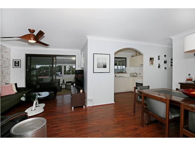 3/10-12 Perseus Road, Silver Sands WA 6210