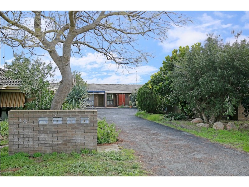3/10-12 Perseus Road, Silver Sands WA 6210