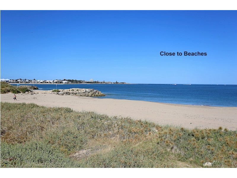 3/10-12 Perseus Road, Silver Sands WA 6210