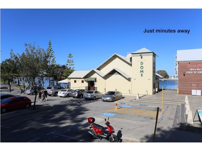 3/10-12 Perseus Road, Silver Sands WA 6210