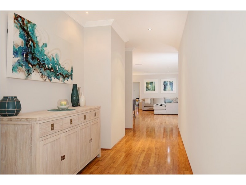 33 Britawast Road, Madora Bay WA 6210