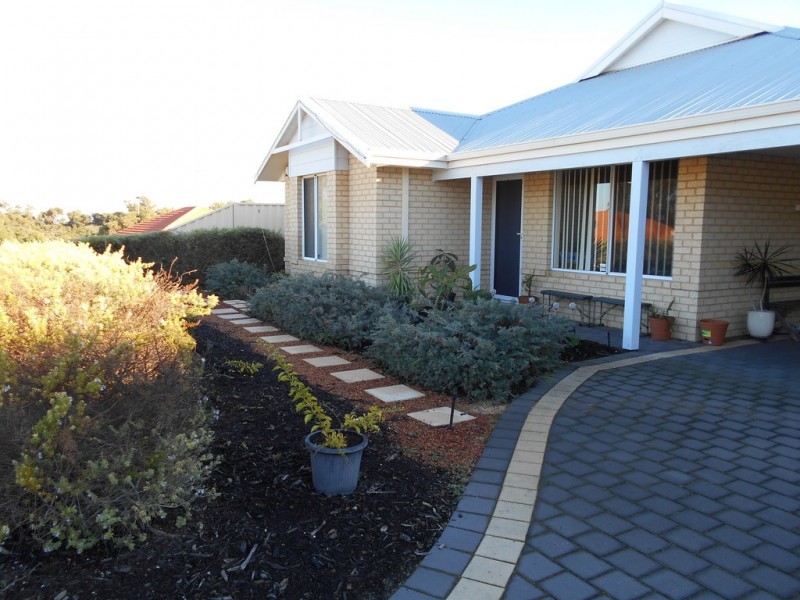 6 Kukerin Way, Dawesville WA 6211